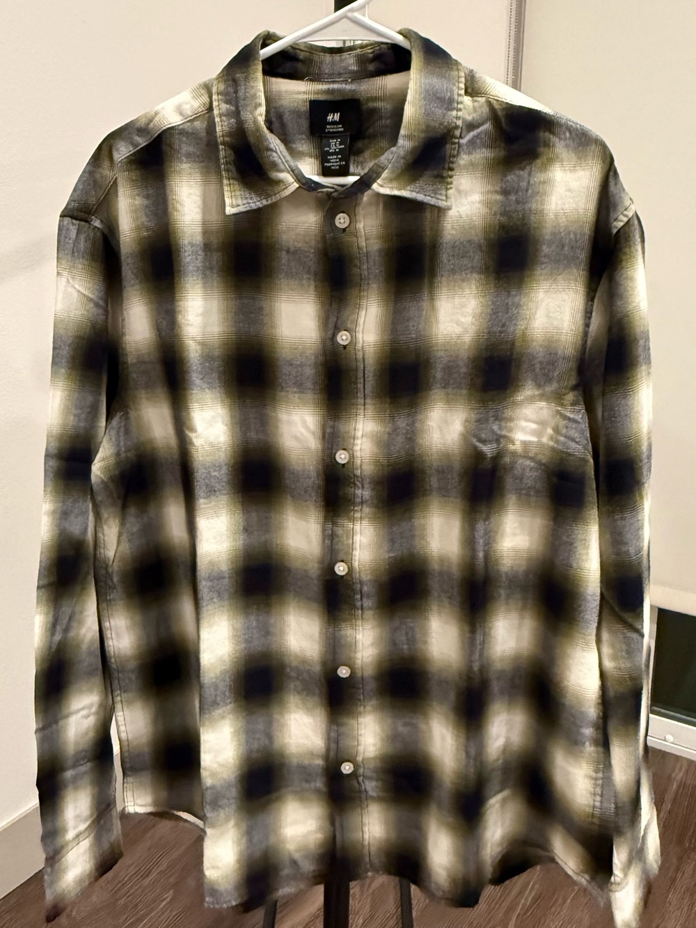 H&M Green, Black & Cream Plaid Shirt